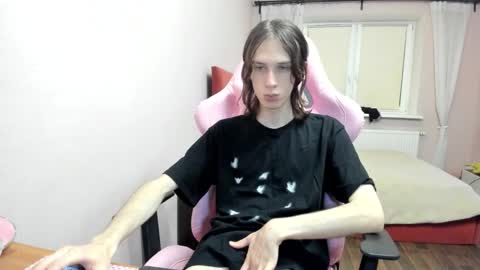Snapshot of eleganc3 chatting on October 2, 7:01 pm eleganc3 online show from October 2, 7:01 pm