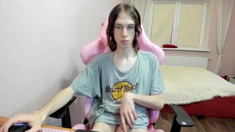 Snapshot of eleganc3 chatting on October 14, 7:39 pm eleganc3 online show from October 14, 7:39 pm