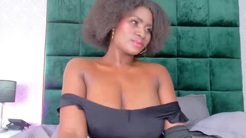 elektradoll1 online show from April 25, 1:41 pm