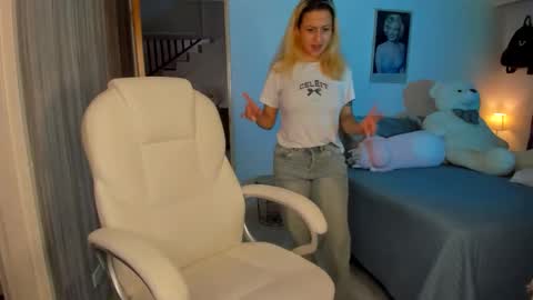 Elena online show from May 28, 7:34 pm