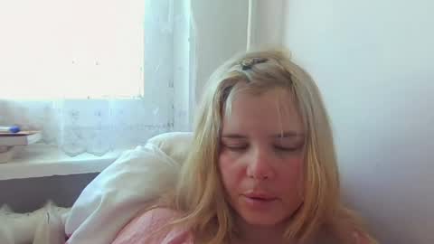 Elena online show from April 22, 10:44 am