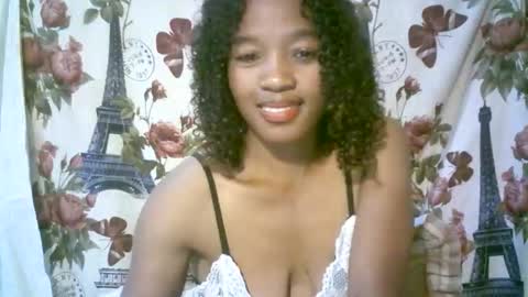 elenah013 online show from March 21, 7:36 am