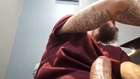 elephant_titus online show from April 23, 4:20 am