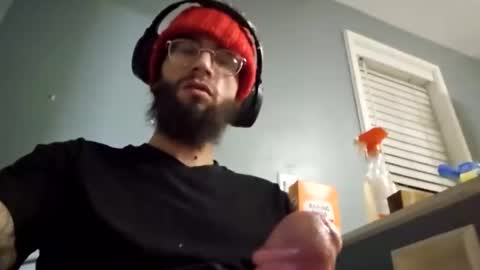 elephant_titus online show from January 9, 7:25 am