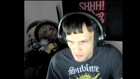 elephantrunkman online show from February 22, 6:17 am