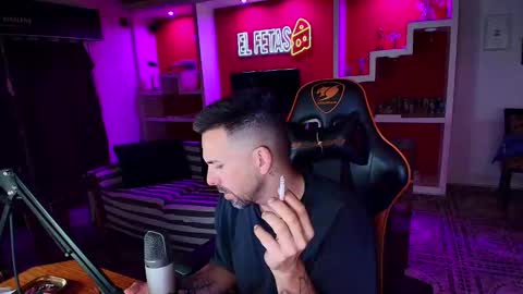 elfetas online show from October 20, 1:43 am