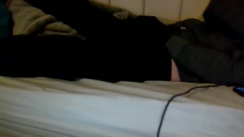 elfideo75 online show from February 8, 8:01 pm