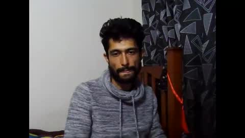 elflaco_6969 online show from October 11, 10:46 pm