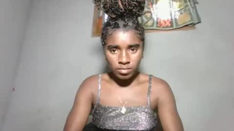 elia011 online show from November 10, 9:45 am