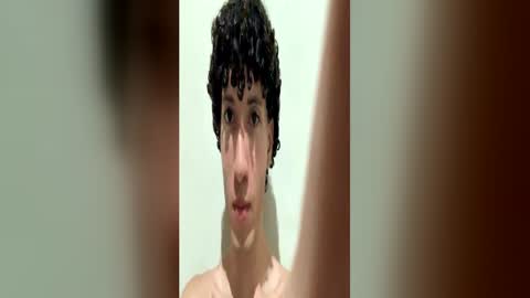 eliabreusss online show from June 29, 1:22 pm