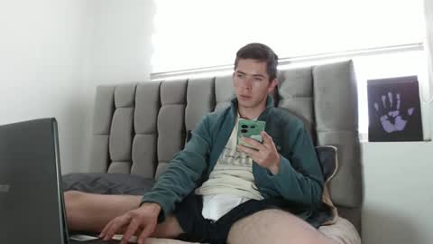 Elian online show from January 12, 7:53 pm