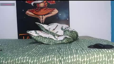 ELIAS  online show from December 14, 8:04 pm