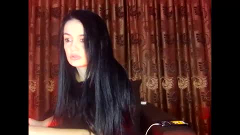 eliebullet online show from November 18, 2:42 pm