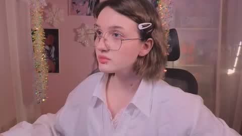 Ellie online show from December 19, 6:31 am