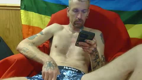Elija Blue online show from June 10, 11:31 am