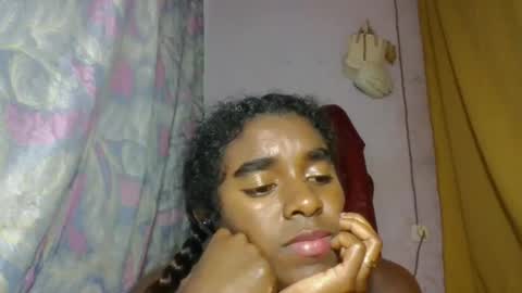 elina981 online show from April 15, 10:10 pm