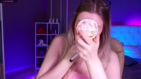 Elina online show from September 23, 1:10 am