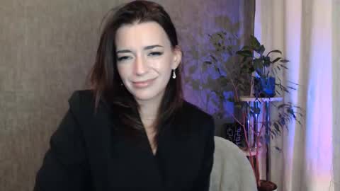 Elina online show from October 6, 11:55 pm