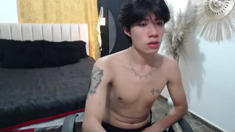 Snapshot of elio_collem chatting on September 24, 6:20 am ELIO online show from September 24, 6:20 am