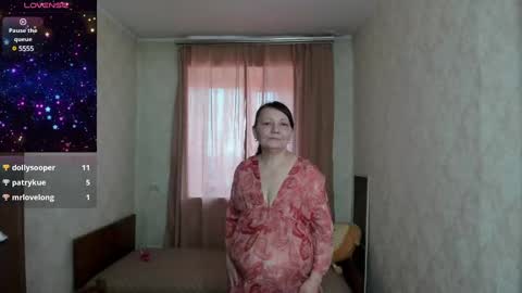 Elis online show from March 12, 3:46 am