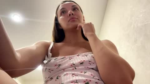Elis online show from July 12, 2:09 pm
