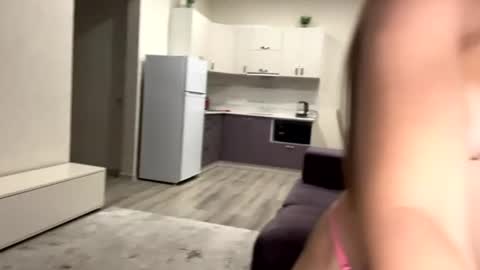 Elis online show from July 29, 2:17 pm