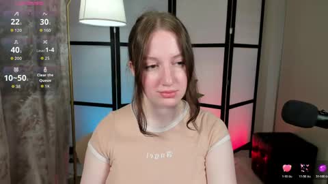 your sweet Lisa online show from May 5, 4:08 am
