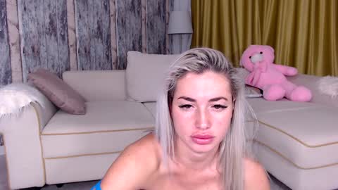 elisabeth_jason online show from January 20, 4:54 am