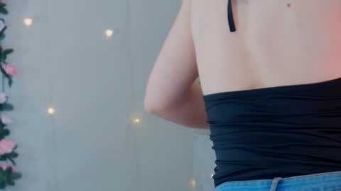 ElisabethDavis online show from May 11, 5:43 pm
