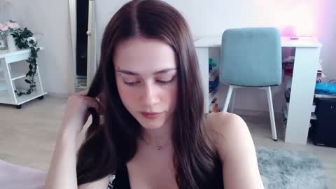 Elis online show from February 21, 6:38 am