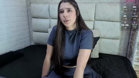 elisvega online show from April 25, 4:59 pm