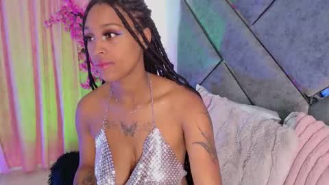 elit noa online show from February 12, 8:23 pm