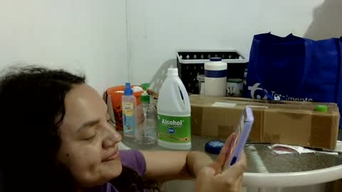 Elizabeth Martinez  online show from August 5, 5:21 pm