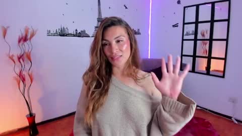 Elizabeth online show from April 23, 10:11 pm