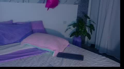 Lizzy online show from April 21, 12:25 am