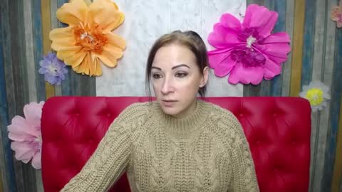 ElizabethSho online show from April 9, 5:18 pm
