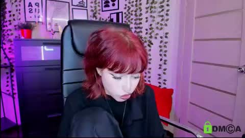 Eliza online show from July 17, 10:11 pm