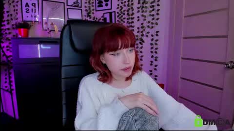 Eliza online show from July 16, 10:00 pm
