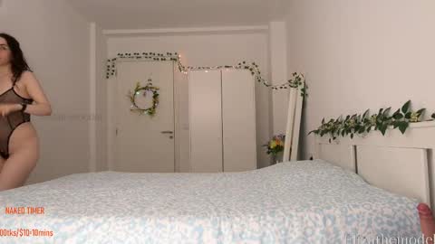 Eliza  online show from November 10, 4:10 pm