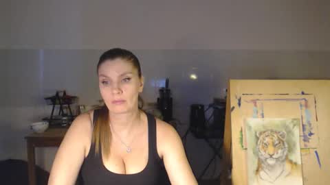 Eliekind online show from February 24, 1:42 pm