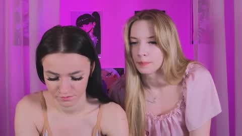 elizzza_ online show from February 14, 6:12 am