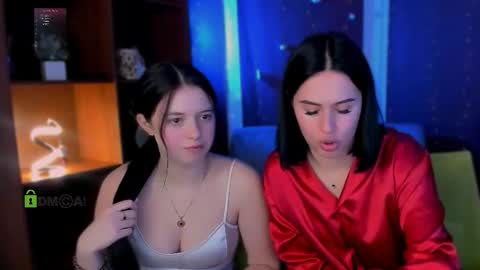 ella_coco online show from January 17, 10:07 pm