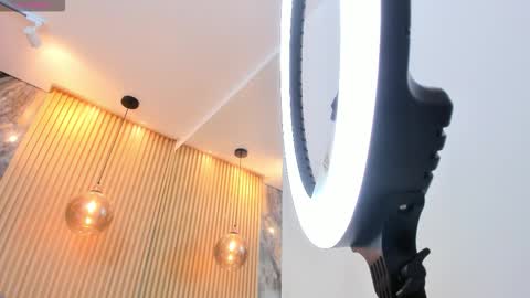 ella harper online show from December 5, 3:17 am