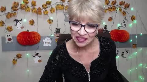 EllaBonito online show from November 1, 6:34 am