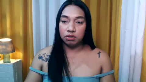 Ellah online show from November 18, 12:08 pm