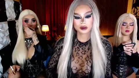 ellahemperialts online show from April 8, 7:33 am