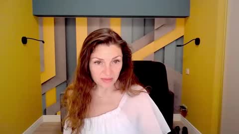 EllaLongs online show from February 22, 4:09 pm