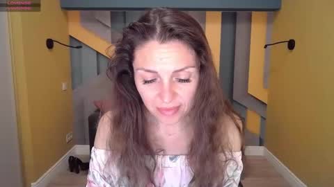 EllaLongs online show from February 2, 3:39 pm