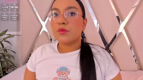 Ella online show from February 25, 11:36 am