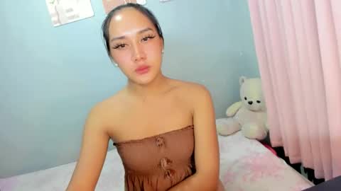 Sophia online show from March 20, 6:35 pm